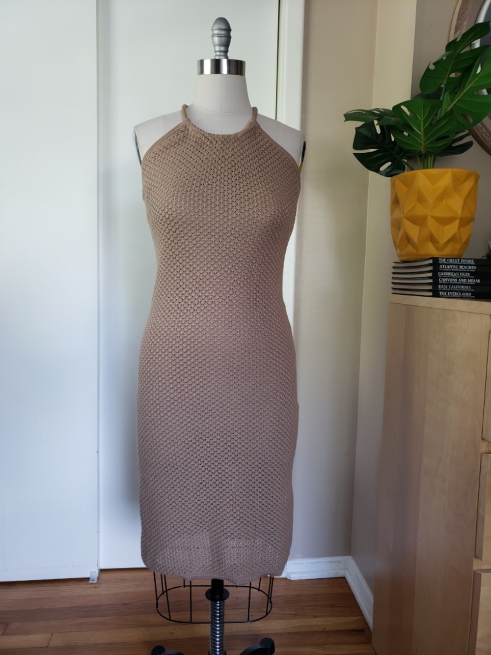 House of Harlow Knit Dress Size Medium